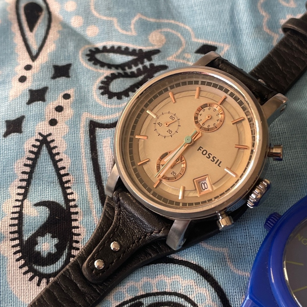 Fossil ROSE GOLD Dial Watch with Black Leather Strap